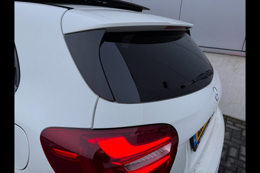 Mercedes-Benz A-Klasse 180 | AMG | Pano | ACC | Memory | FULL