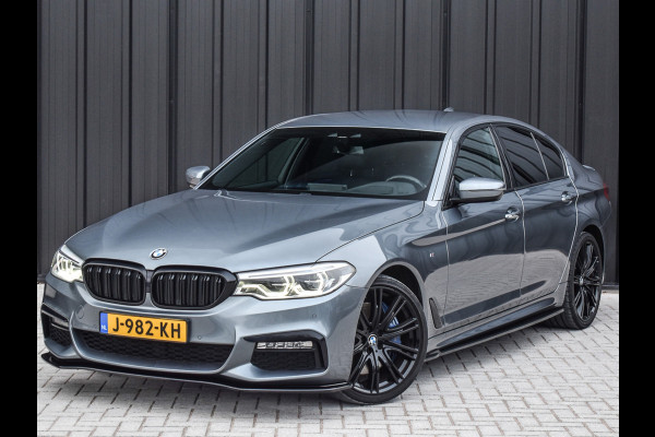 BMW 5 Serie 540i High Executive M-SPORT | HEAD UP | ACHTERUITRIJ CAMERA | STOEL- EN STUUR VERWARMING | HARMAN / KARDON AUDIO | AMBIANCE INTE