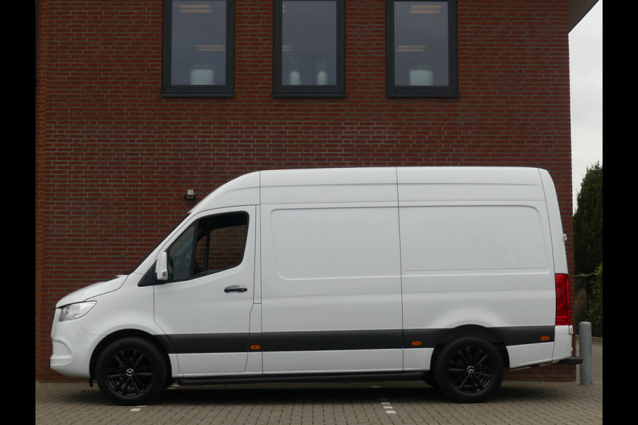 Mercedes-Benz Sprinter 317 CDI L2H2 Airco/Camera/Cruise control/PDC