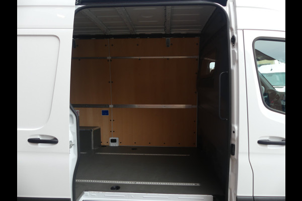 Mercedes-Benz Sprinter 317 CDI L2H2 Airco/Camera/Cruise control/PDC