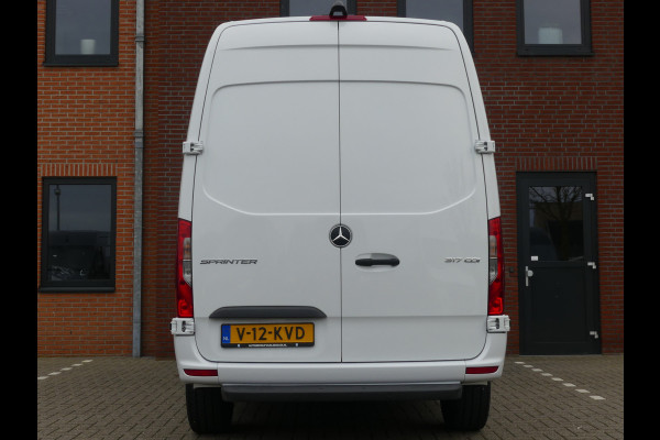 Mercedes-Benz Sprinter 317 CDI L2H2 Airco/Camera/Cruise control/PDC