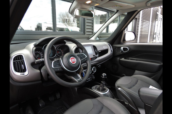 Fiat 500L Wagon 0.9 TwinAir Lounge | Navi | Clima | Cruise | PDC achter + Camera | Licht/regen sensor |