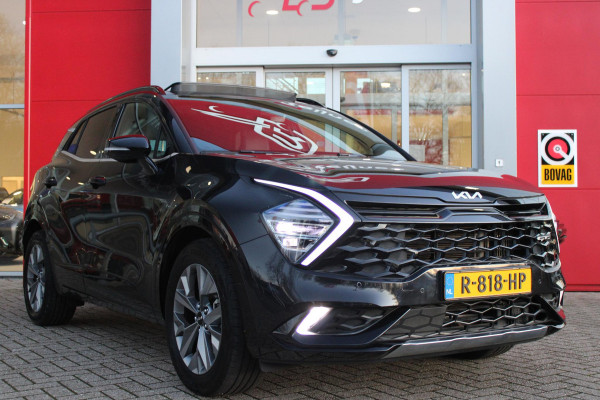 Kia Sportage 1.6 T-GDi 230PK Hybrid GT-LINE | STOEL/STUUR/ACHTERBANK VERWARMING | ADAPTIVE CRUISE CONTROL | ELEKTRISCHE ACHTERKLEP | NAVIGATIE | APPLE CARPLAY/ANDROID AUTO | LED MATRIX KOPLAMPEN | CLIMATE CONTROL | DODEHOEK DETECTIE | PANORAMISCH SCHUIF/KANTEL DAK | KEYLESS ENTRY/START | ACHTERUITRIJ CAMERA | PARKEERSENSOREN VOOR EN ACHTER | ELEKTRISCH VERSTELBARE STOELEN |