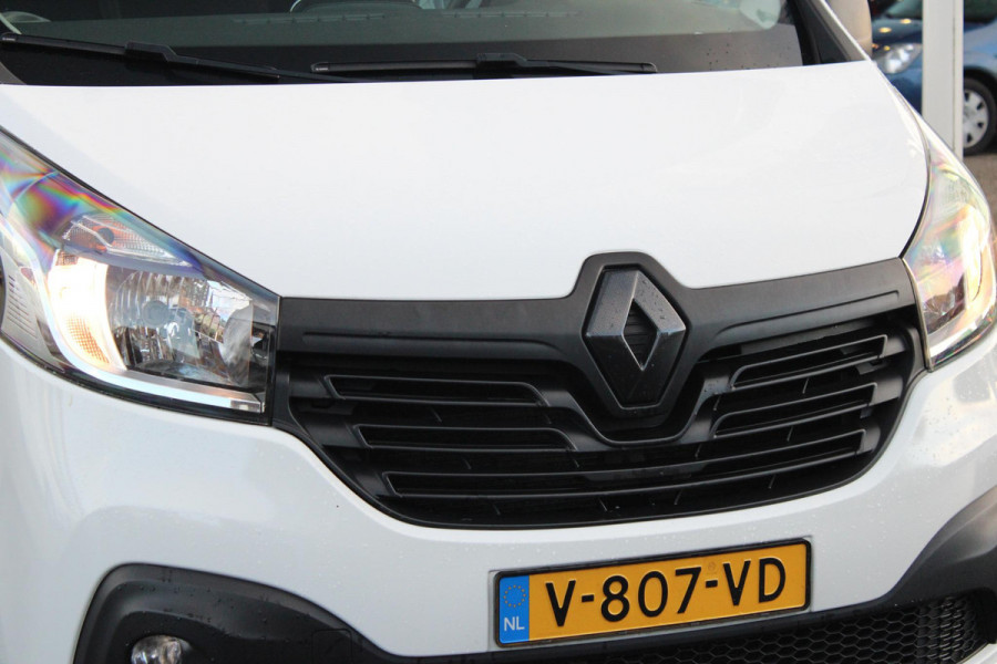 Renault Trafic 1.6 dCi T29 L2H1 DC Luxe | 145pk | Dubbele Cabine | Trekhaak | Cruise Control | Navigatie |