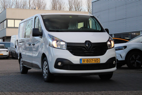 Renault Trafic 1.6 dCi T29 L2H1 DC Luxe | 145pk | Dubbele Cabine | Trekhaak | Cruise Control | Navigatie |