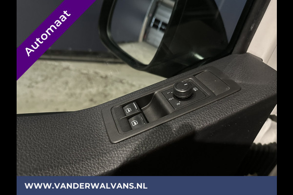 Volkswagen Transporter 2.0 TDI 150pk Automaat L2H1 Euro6 Airco | 2x zijdeur | Omvormer | Camera | Navigatie Apple Carplay, Android Auto, Cruisecontrol, Trekhaak, Parkeersensoren, Achterklep