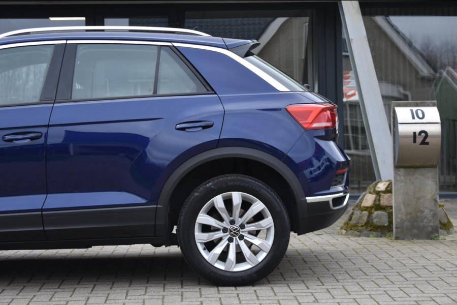 Volkswagen T-Roc 1.0 TSI Style | APPLE CARPLAY | NAVIGATIE | ADAPTIEVE CRUISE | PARKEERSENSOREN | CLIMATE CONTROLE | NAP