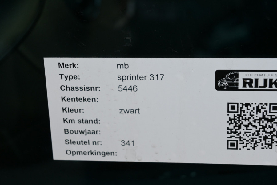 Mercedes-Benz Sprinter 317 CDI L2H2 Pro 3500 kg trekhaak, LED verlichting, Geveerde stoel