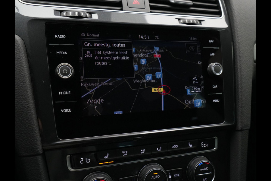 Volkswagen e-Golf e-Golf Navigatie Dynaudio Camera Acc 278