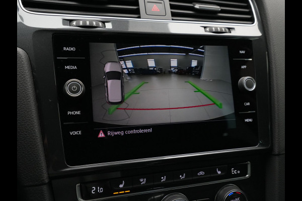 Volkswagen e-Golf e-Golf Navigatie Dynaudio Camera Acc 278