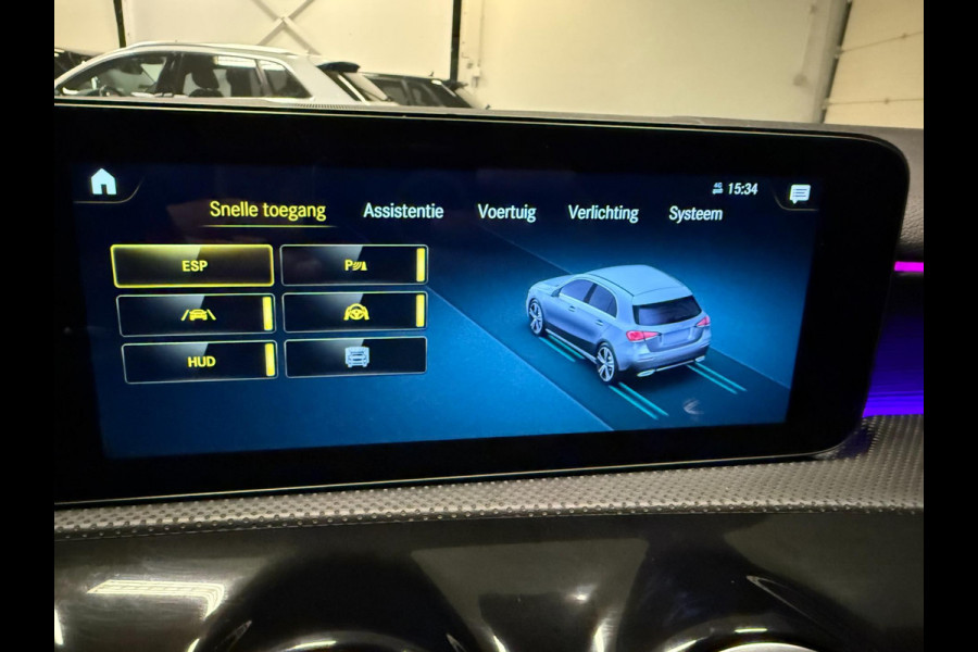 Mercedes-Benz A-Klasse 250 e AMG PANO/NAVI/CAM/LED/DAB/CARPLAY/SFEERVERL/H-UP/STOEL-M///