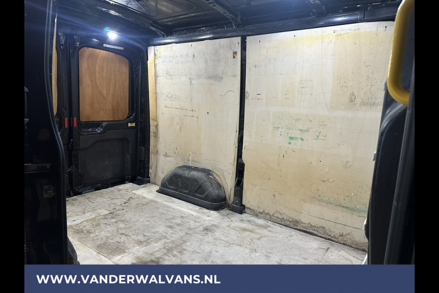 Ford Transit 2.0 TDCI L2H2 Euro6 Airco | Imperiaal | Trap | Cruisecontrol | Trekhaak | Parkeersensoren Bijrijdersbank