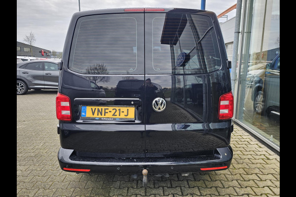 Volkswagen Transporter 2.0 TDI L1H1 | 204 pk ! Automaat | Trekhaak | Full led | Camera | Navigatie | Stuurwielbediening | Sidebars | Bijrijdersbank | Nette auto!