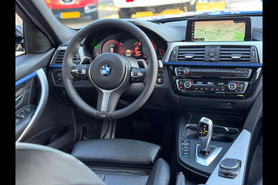 BMW 3 Serie Touring 318i M Sport 2019 AUT NAVI BTW 1e Eig!