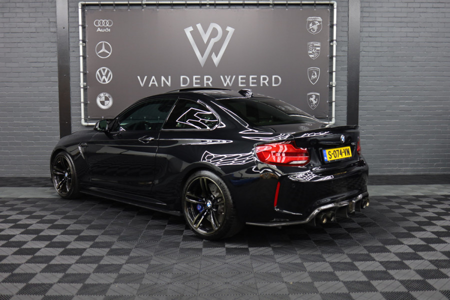 BMW M2 Coupé M2 DCT | CS Stoelen | CS Stuur | Carbon parts | Target Blue eye en Laser Track Flare tegen meerprijs €2.750,00 |