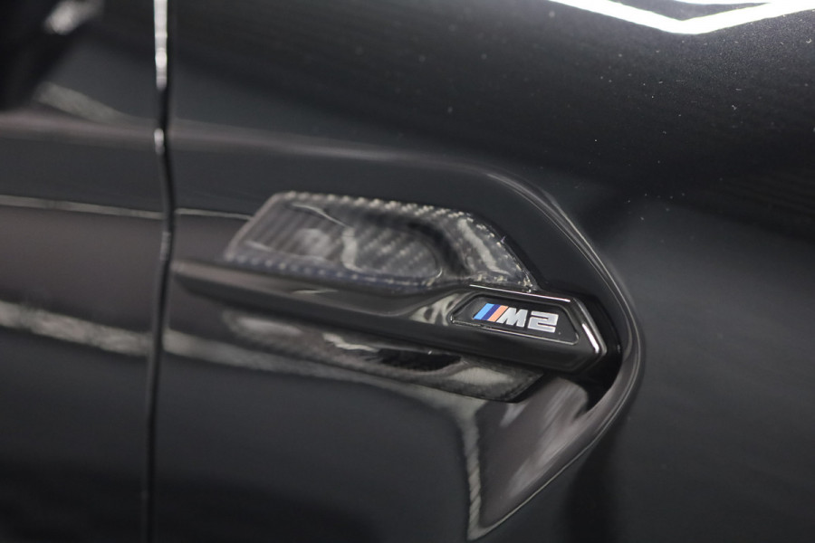 BMW M2 Coupé M2 DCT | CS Stoelen | CS Stuur | Carbon parts | Target Blue eye en Laser Track Flare tegen meerprijs €2.750,00 |