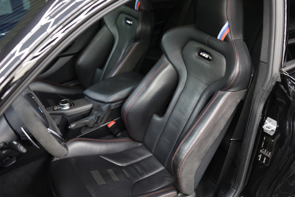 BMW M2 Coupé M2 DCT | CS Stoelen | CS Stuur | Carbon parts | Target Blue eye en Laser Track Flare tegen meerprijs €2.750,00 |
