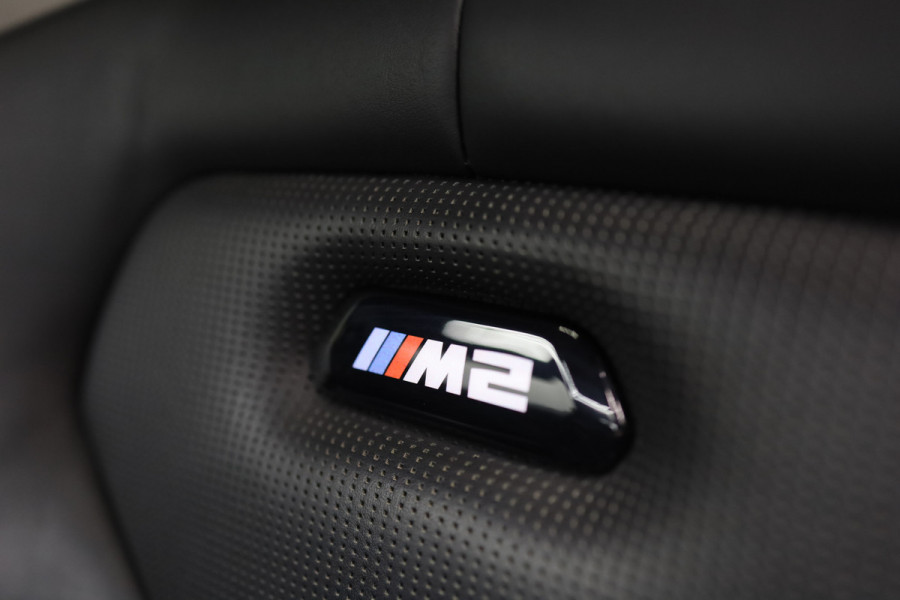BMW M2 Coupé M2 DCT | CS Stoelen | CS Stuur | Carbon parts | Target Blue eye en Laser Track Flare tegen meerprijs €2.750,00 |