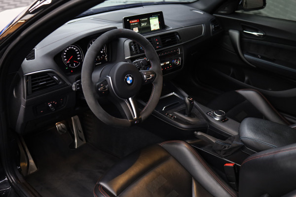 BMW M2 Coupé M2 DCT | CS Stoelen | CS Stuur | Carbon parts | Target Blue eye en Laser Track Flare tegen meerprijs €2.750,00 |