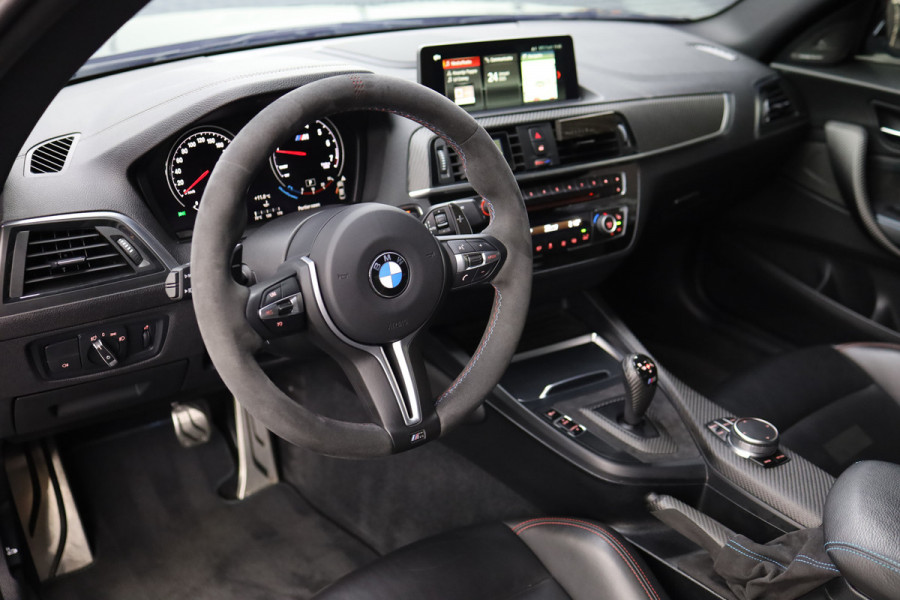 BMW M2 Coupé M2 DCT | CS Stoelen | CS Stuur | Carbon parts | Target Blue eye en Laser Track Flare tegen meerprijs €2.750,00 |