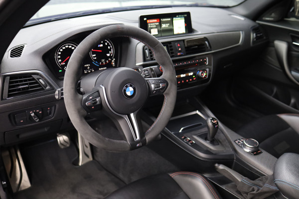 BMW M2 Coupé M2 DCT | CS Stoelen | CS Stuur | Carbon parts | Target Blue eye en Laser Track Flare tegen meerprijs €2.750,00 |