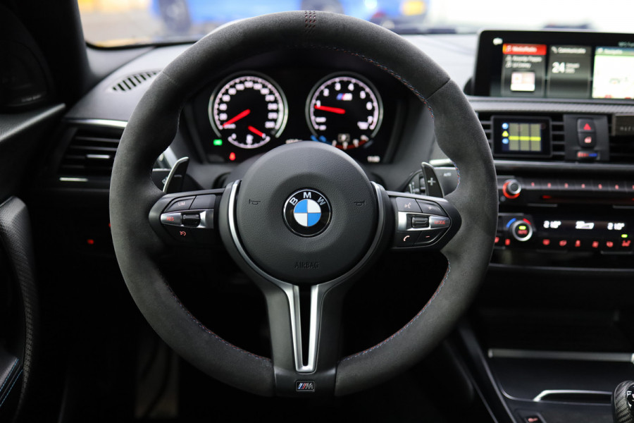 BMW M2 Coupé M2 DCT | CS Stoelen | CS Stuur | Carbon parts | Target Blue eye en Laser Track Flare tegen meerprijs €2.750,00 |