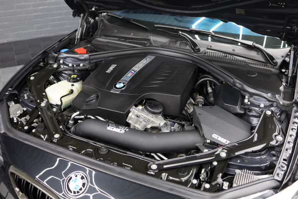 BMW M2 Coupé M2 DCT | CS Stoelen | CS Stuur | Carbon parts | Target Blue eye en Laser Track Flare tegen meerprijs €2.750,00 |