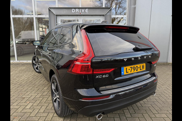 Volvo XC60 2.0 B5 Momentum Exclusive |Pano|Carplay|Leer|Memory|HUD|El.Trekhaak|19"R-Design|Harman/Kardon|