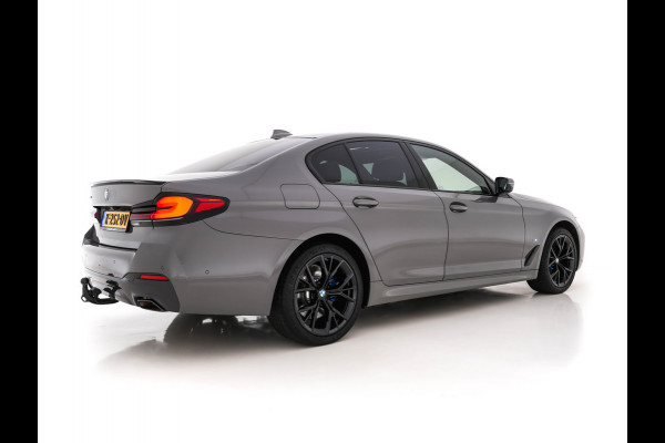 BMW 5 Serie 545e xDrive High Executive Edition M-Sportpack (INCL-BTW) Aut. *PANO | LASER-LED | HEAD-UP | ADAPT.CRUISE | FULL-LEATHER | SURROUND-VIEW | MEMORY-PACK | HARMAN/KARDON-AUDIO | DIGI-COCKPIT | COMFORT-SEATS | DAB+ | KEYLESS | 19"ALU*