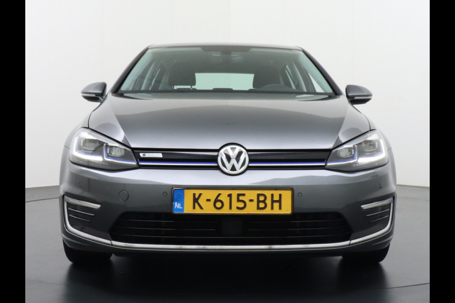 Volkswagen e-Golf 5drs Navi-Fullmap Ecc Adaptieve Cruise-Control Bluetooth Led Pdc Regen-Lichtsensor Select drive Car-Net App-Connect Elec.ramen en Spiegels E-DITION 1e Eigenaar!