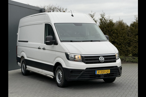 Volkswagen Crafter 35 2.0 TDI 141 PK / L3H3 / AIRCO / CRUISE / CAMERA / 3-ZITS / 3 TONS TREKHAAK / 3000 KG AHG