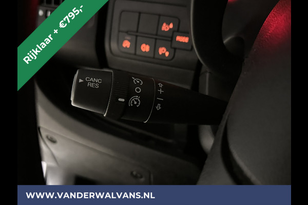 Peugeot Boxer 2.2 BlueHDi 120pk L1H1 RIJKAAR Euro6 Airco | Camera | Navigatie | Cruisecontrol Sidebars, Parkeersensoren, Bijrijdersbank, 2500kg trekvermogen