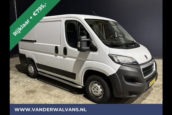 Peugeot Boxer 2.2 BlueHDi 120pk L1H1 RIJKAAR Euro6 Airco | Camera | Navigatie | Cruisecontrol Sidebars, Parkeersensoren, Bijrijdersbank, 2500kg trekvermogen