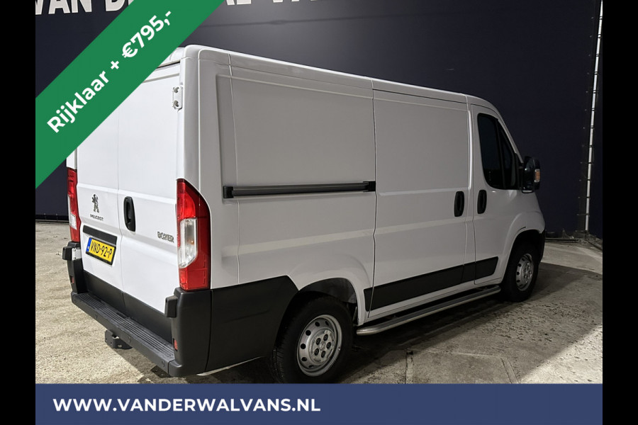 Peugeot Boxer 2.2 BlueHDi 120pk L1H1 RIJKAAR Euro6 Airco | Camera | Navigatie | Cruisecontrol Sidebars, Parkeersensoren, Bijrijdersbank, 2500kg trekvermogen