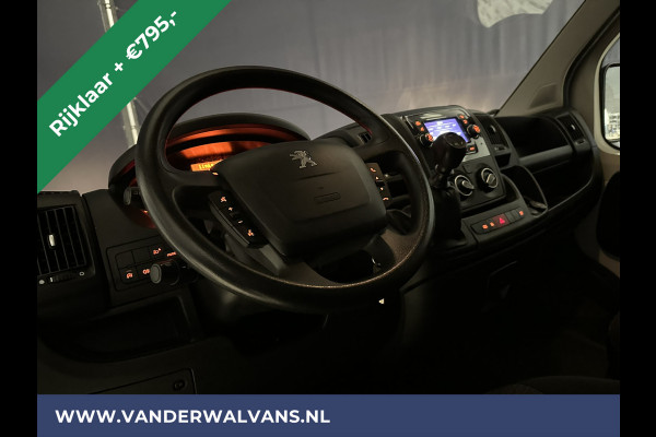 Peugeot Boxer 2.2 BlueHDi 120pk L1H1 RIJKAAR Euro6 Airco | Camera | Navigatie | Cruisecontrol Sidebars, Parkeersensoren, Bijrijdersbank, 2500kg trekvermogen