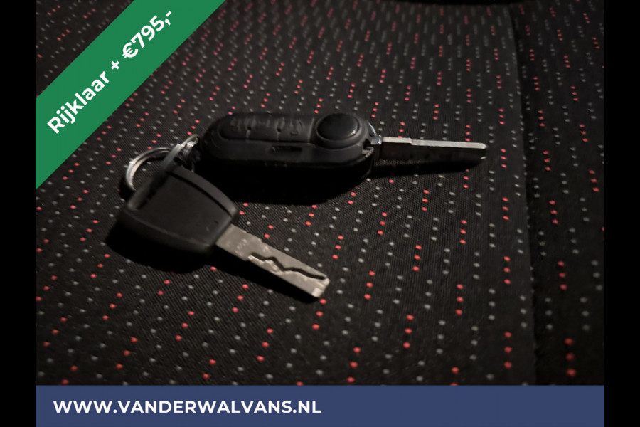 Peugeot Boxer 2.2 BlueHDi 120pk L1H1 RIJKAAR Euro6 Airco | Camera | Navigatie | Cruisecontrol Sidebars, Parkeersensoren, Bijrijdersbank, 2500kg trekvermogen