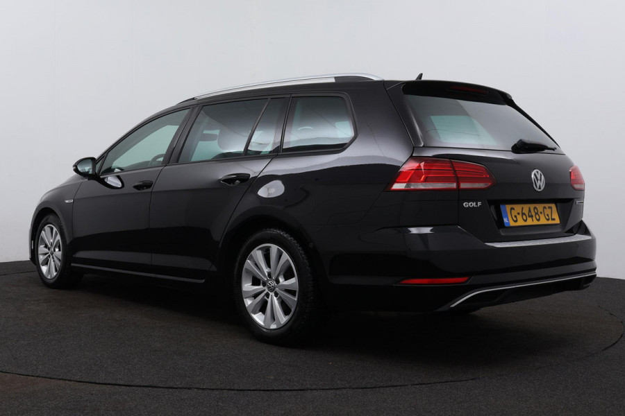 Volkswagen GOLF Variant 1.5 TSI Comfortline (NAVIGATIE, CAMERA, STOELVERWARMING, PARKEERSENSOREN, CARPLAY, GOED ONDERHOUDEN)