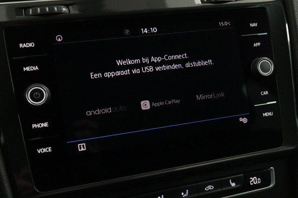 Volkswagen GOLF Variant 1.5 TSI Comfortline (NAVIGATIE, CAMERA, STOELVERWARMING, PARKEERSENSOREN, CARPLAY, GOED ONDERHOUDEN)