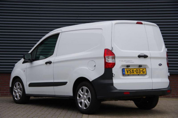 Ford Transit Courier 1.5 TDCI Trend Duratorq S&S 100PK, AIRCO, DAB+, SCHUIFDEUR, LEDEREN STUURWIEL, BLUETOOTH