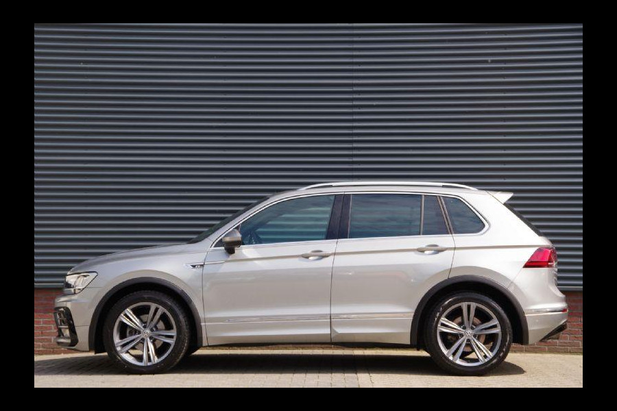 Volkswagen Tiguan 1.5 TSI ACT Highline Business R-Line AUT. PANO, LED, LEDER, ACC, VIRTUAL COCKPIT, NAVI, PARKEERSENSOREN, CLIMA, 19'' LMV, NL AUT