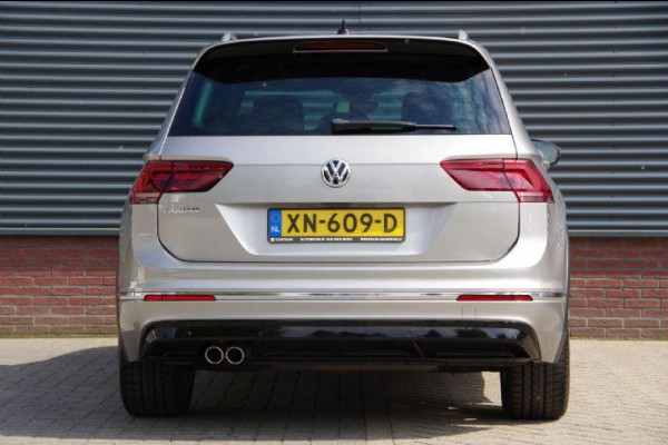 Volkswagen Tiguan 1.5 TSI ACT Highline Business R-Line AUT. PANO, LED, LEDER, ACC, VIRTUAL COCKPIT, NAVI, PARKEERSENSOREN, CLIMA, 19'' LMV, NL AUT