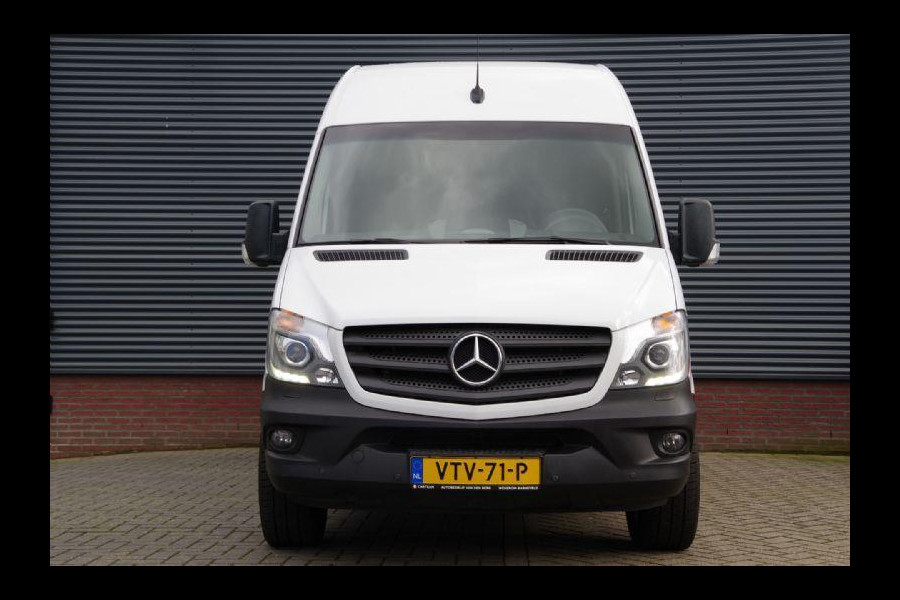 Mercedes-Benz Sprinter 319 3.0 CDI V6 AUT. XENON, NAVI, CRUISE, AIRCO, STANDKACHEL, STOELVERWARMING, PARKEERSENSOREN, TREKHAAK