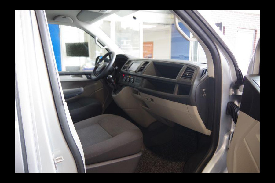 Volkswagen Transporter 2.0 TDI L2 150PK, AIRCO, CRUISE, NAVI, PARKEERSENSOREN, STOELVERWARMING DUBBELE CABINE LEVERBAAR