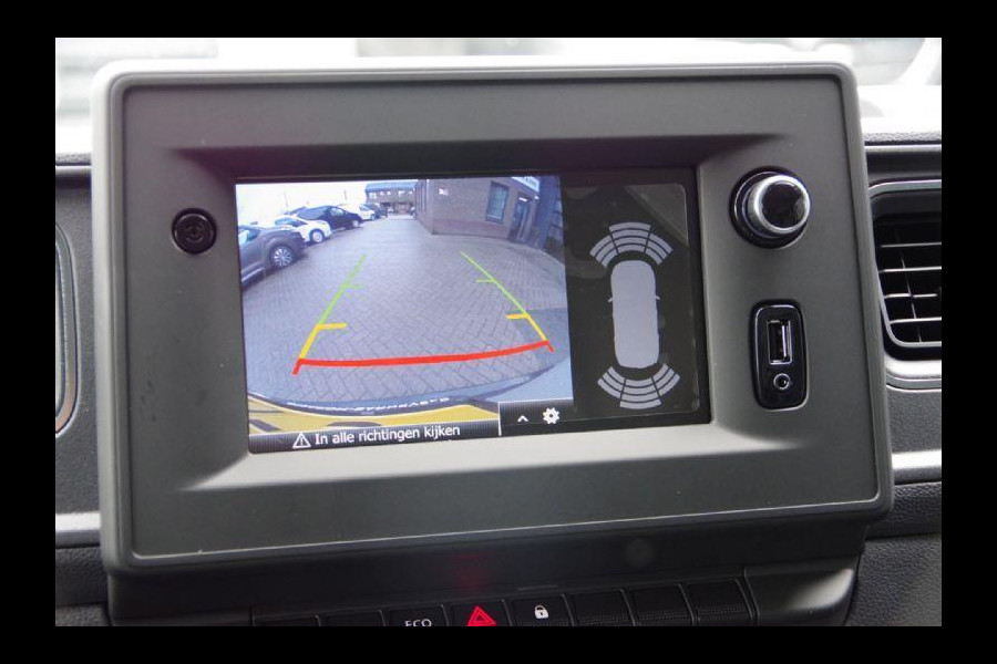 Renault Master T35 2.3 dCi 135PK L2H2 Work Edition CAMERA, NAVI, CRUISE, AIRCO, APPLE CARPLAY/ANDROID, PDC DUBBELE CABINE LEVERB.