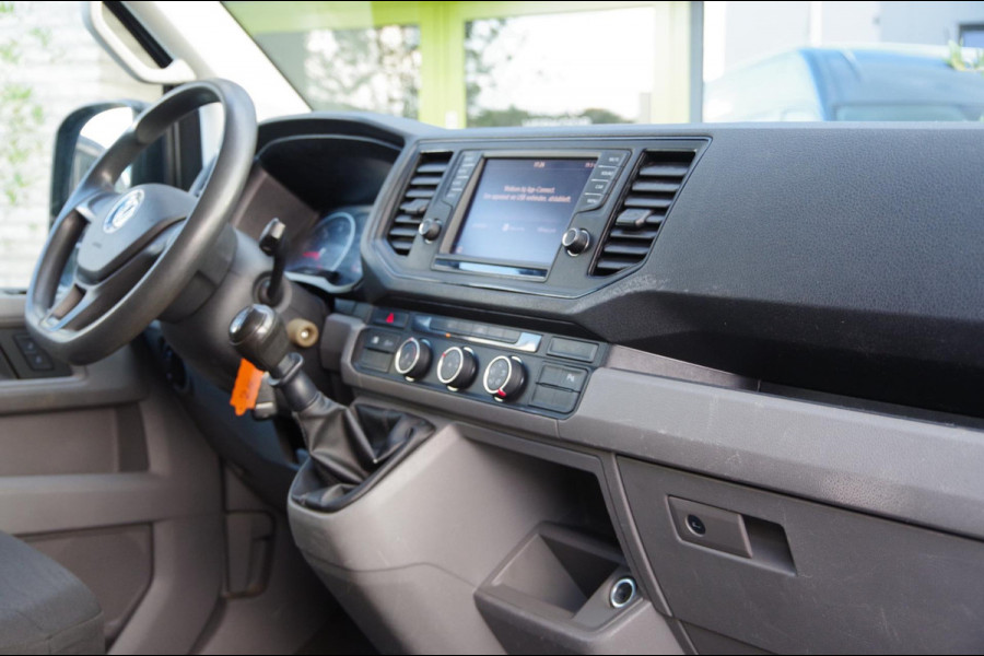 Volkswagen Crafter 35 2.0 TDI L3H3 Highline LED, TREKHAAK, APPLE CARPLAY, CRUISE, AIRCO, NL AUTO, NAP