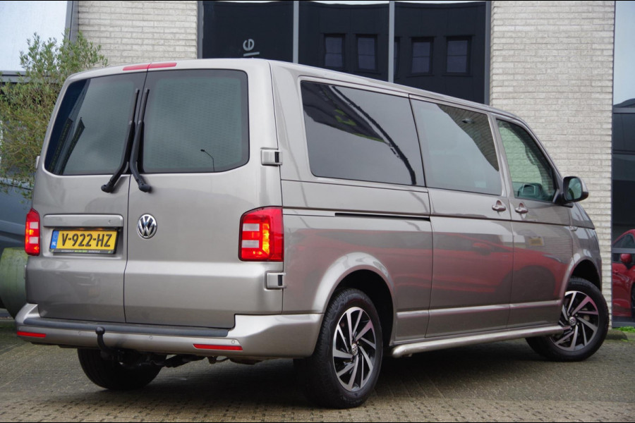 Volkswagen Transporter 2.0 TDI L2 DC-5P 204PK AUT. LED, LEDER, 2X SCHUIFDEUR, ADAPT. CRUISE, CAMERA, TREKHAAK, NAVI DUBBELE CABINE