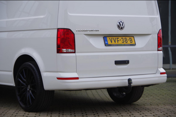 Volkswagen Transporter 2.0 TDI L2 150PK AUT-7, ADAPT. CRUISE, TREKHAAK, CAMERA, NAVI, APPLE CARPLAY/ANDROID AUTO, AIRCO