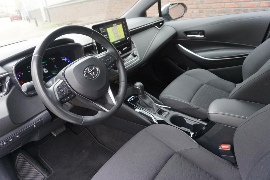 Toyota Corolla 1.8 Hybrid Business Intro/Head-Up/17Inch/ Stoelverwarming/Dealeronderhouden