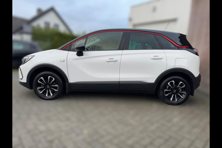 Opel Crossland 1.2 Turbo GS Line CAMERA / 4-SEIZOENENBANDEN / NAVIGATIE / CRUISECONTROL / ECC / CARPLAY / PDC VOOR & ACHTER