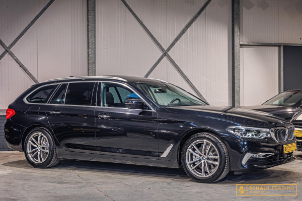 BMW 5 Serie Touring 520d High Executive|Dealer|Pano|ACC|